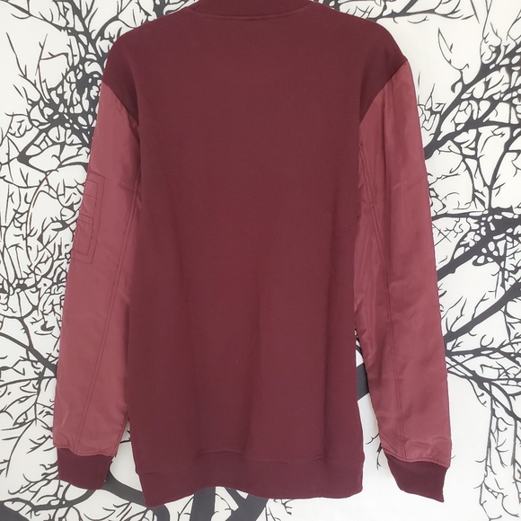 AMERICAN RAG Burgundy Sweater Sweatshirt Pull Over - Picture 3 of 8